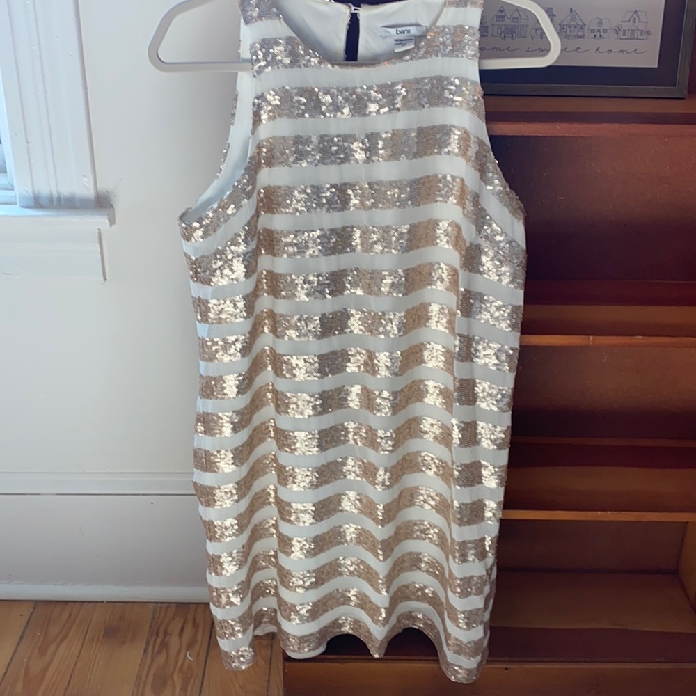 Flirty dress (FREE w $20 purchase)